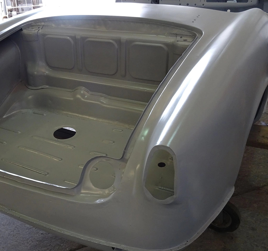 Classic car blasting | Blast Cleaning & Powder Coating Essex gallery image 16