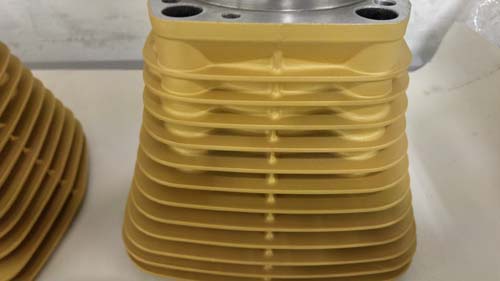 Barrells With Gold Ceramic 2