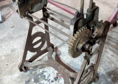 Powdercoated Mangle 10