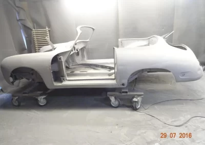 Yet Another Porsche Car Body Side View