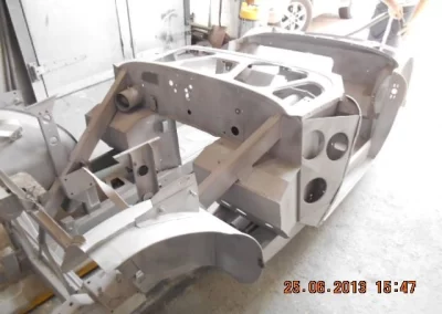 Car Tub And Chassis 1