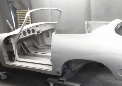Check Yet Another Porsche Blasting Vehicle