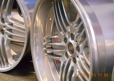 Chrome Powder Coated Wheels2 1024x768