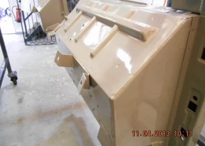 Landrover Bulk Head