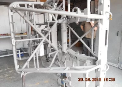Vehicle Land Rover Primed