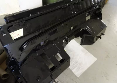 View Land Rover Bulk Head Parts Blasted