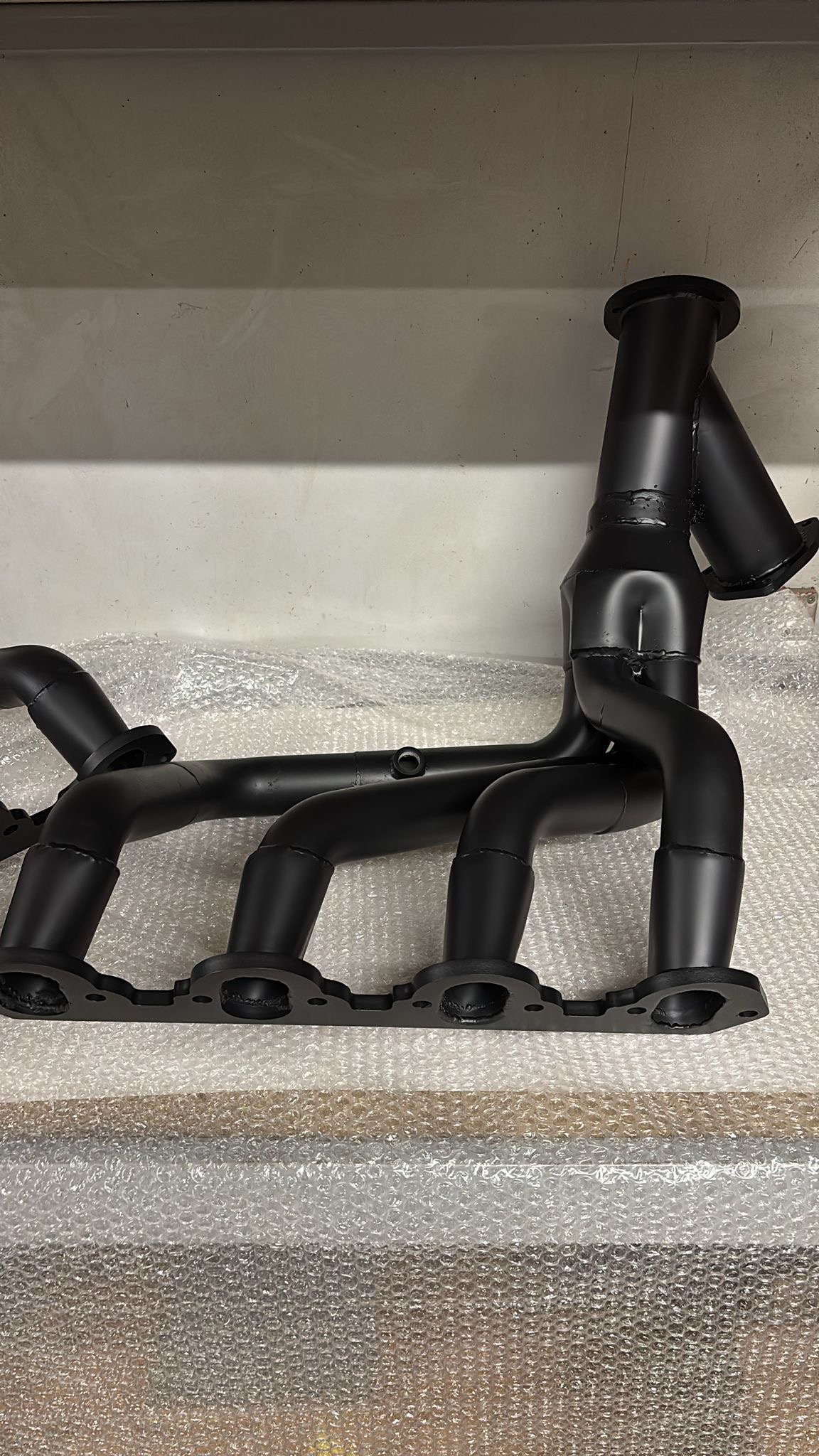 Glacier Black Exhaust