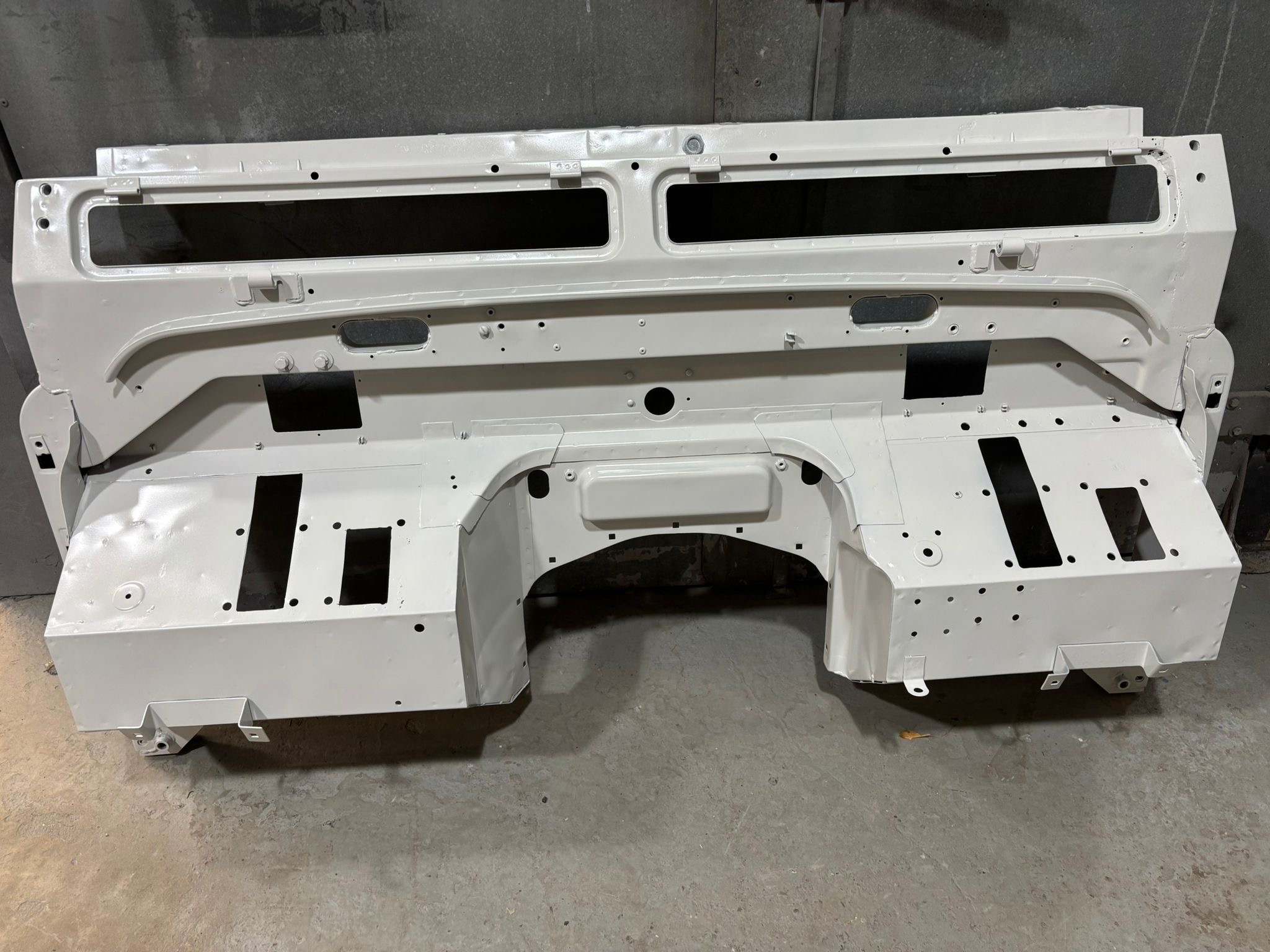 M.o.d Landrover Bulkhead 2